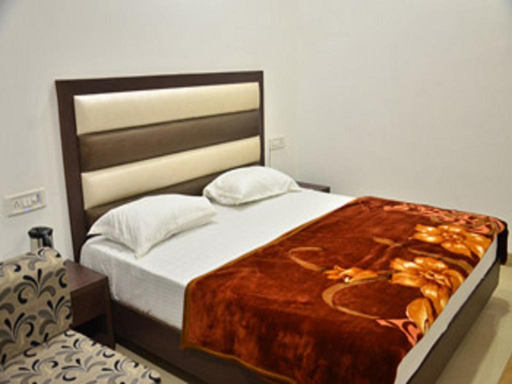 Hotel Popular Amritsar Room photo